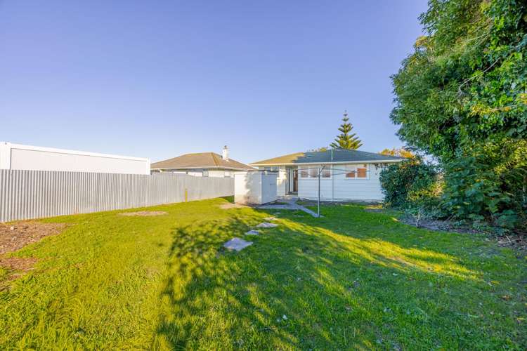 23 Curling Crescent Onekawa_12