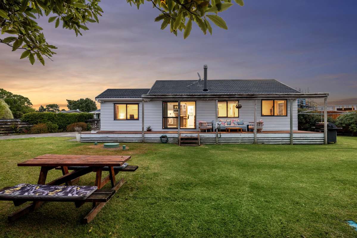 10 Great North Road_0