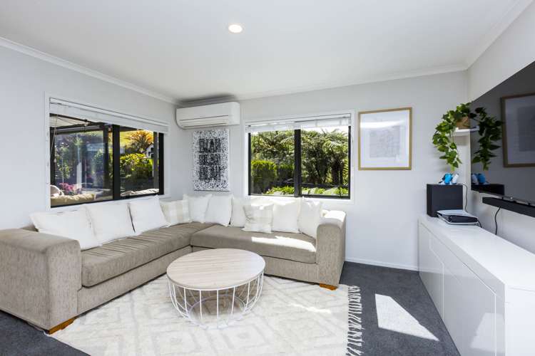 23 Percy Kinsman Crescent Riverstone Terraces_9