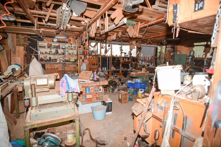 61 Louisa Street Gladstone_21