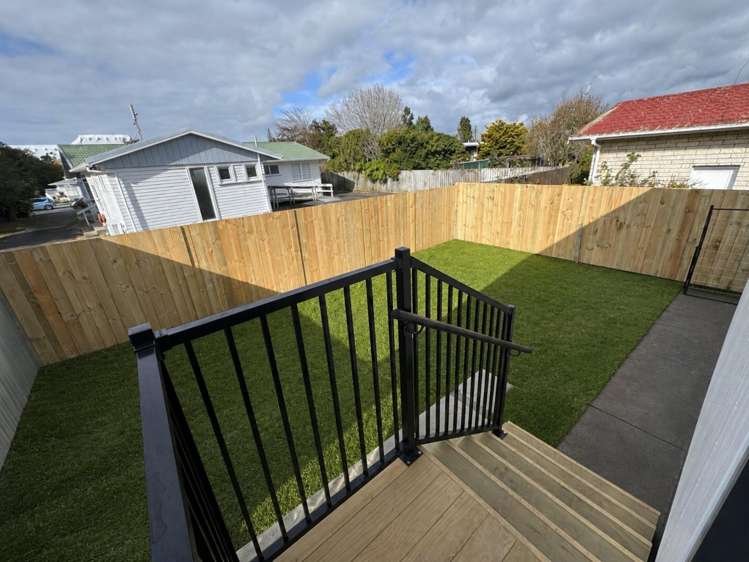 4/52 Te Kanawa Crescent Henderson_7
