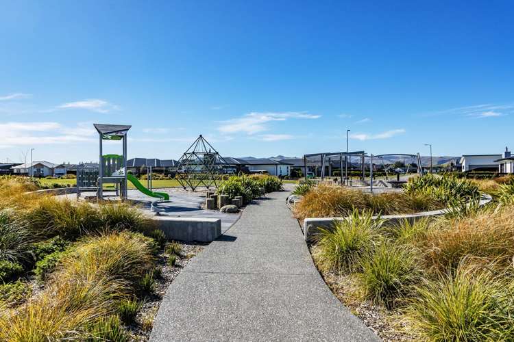 42 & 40 Benashet Drive Lincoln_5