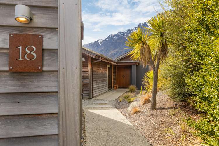 18 Rannoch Drive Jacks Point_33