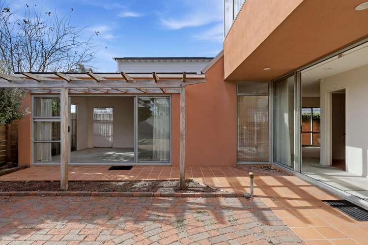465 Point Chevalier Road_5