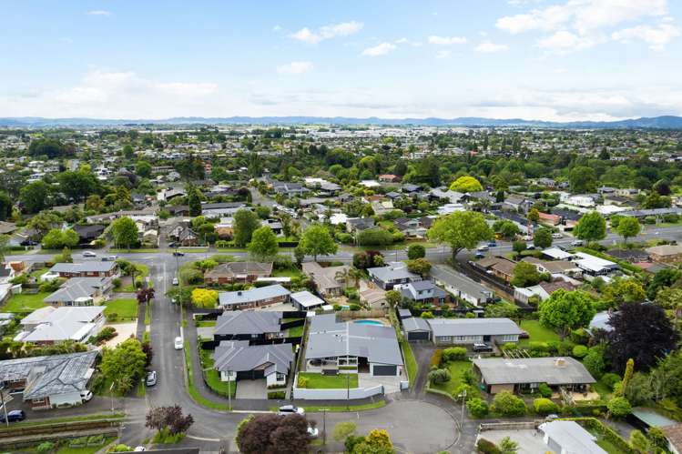 7 Chartwell Crescent Chartwell_21