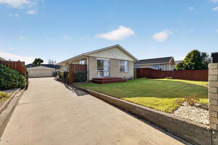 40 Oakley Crescent Hornby_21