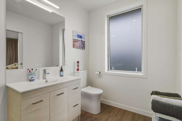 1245 Coast Road Karitane_24