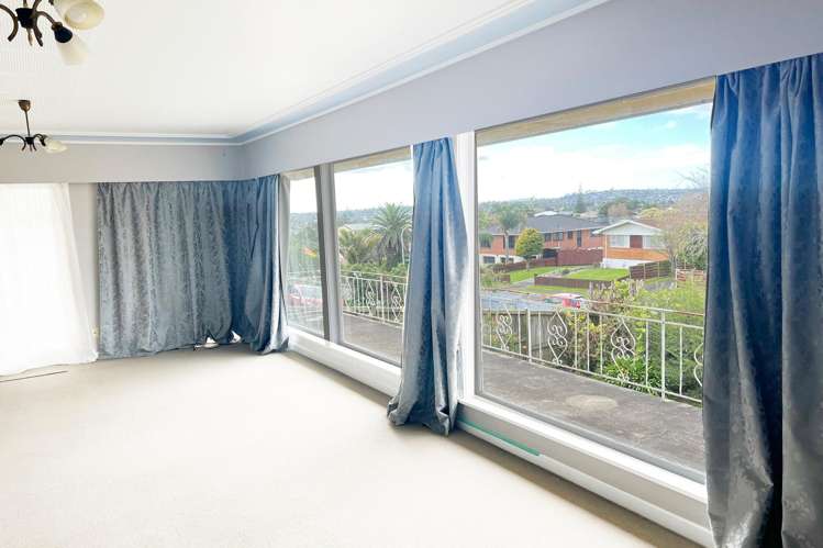 19 Chatsworth Crescent Pakuranga Heights_2