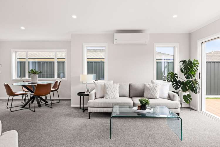 2/52 Park Road Greenmeadows_3