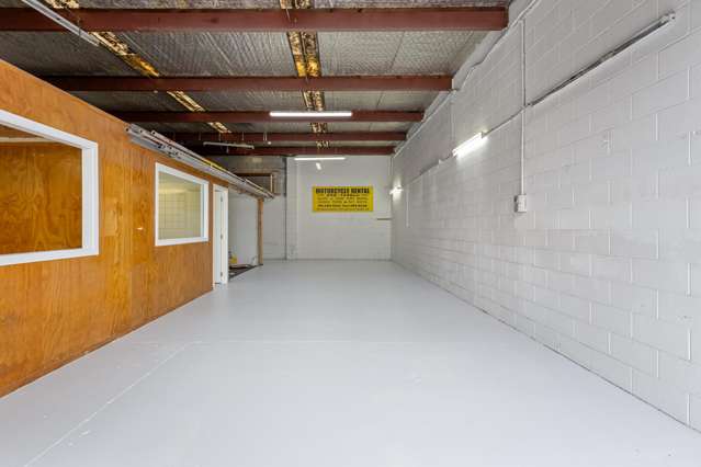 D/12 Parity Place Wairau Valley_2