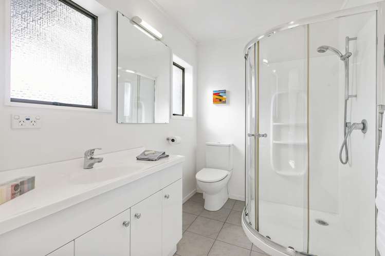 75 Rosecamp Road Beach Haven_20