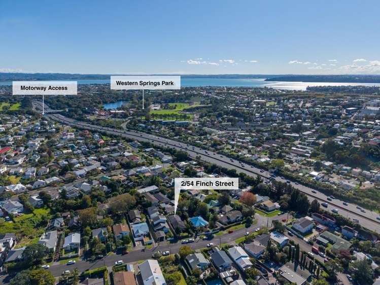 2/54 Finch Street Western Springs_16