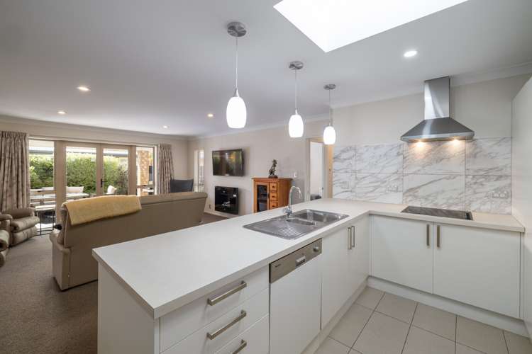 107 Inwoods Close Parklands_7