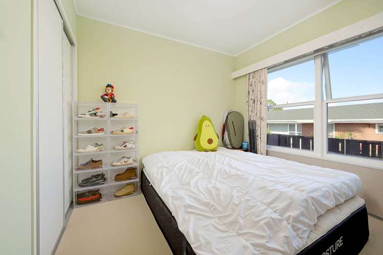2/5 Evelyn Place Hillcrest_13