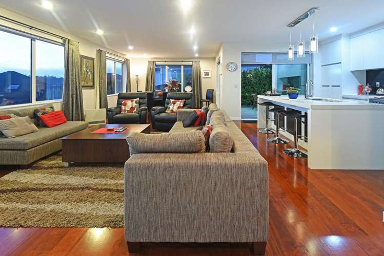 13 Fairhill Place Flat Bush_10