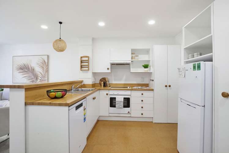 19/3 Kelvin Grove Te Aro_5