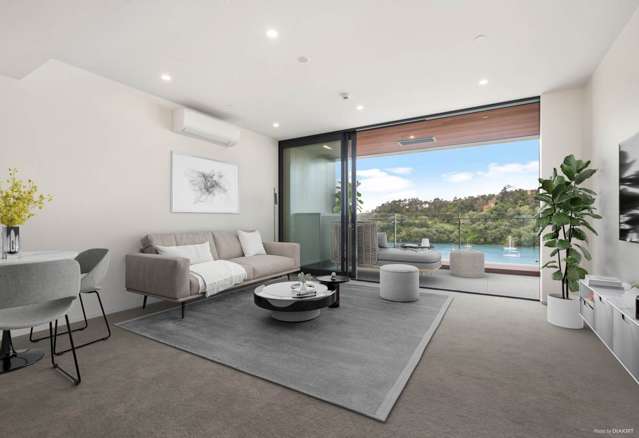 Premium Luxury apartment with Sea View!