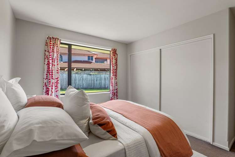 17 St Thomas Place Woolston_13