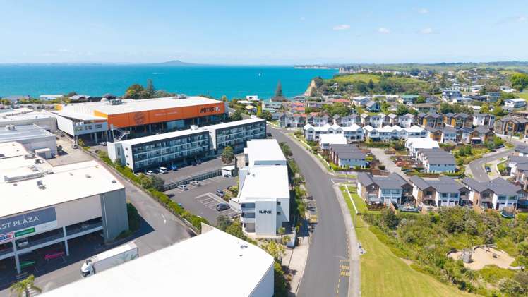 1/17 Link Crescent Stanmore Bay_2