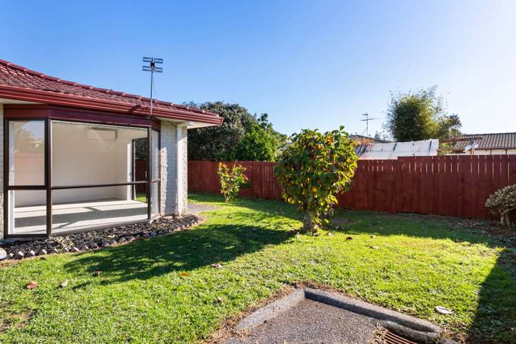 8/4074 Great North Road Glen Eden_15