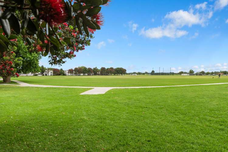 2 Bruce Pulman Drive Takanini_18