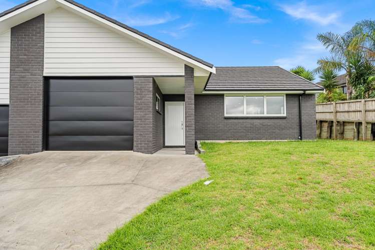 1b Muirfield Rise Kamo_0