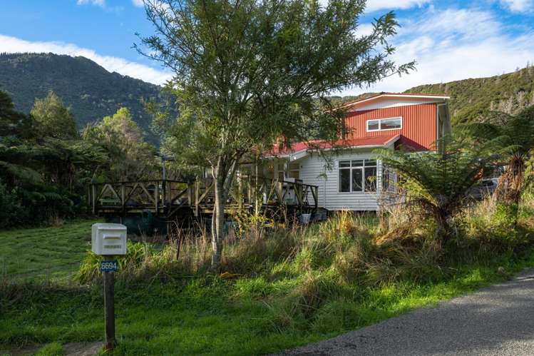 6694 Kenepuru Road Marlborough Sounds_44