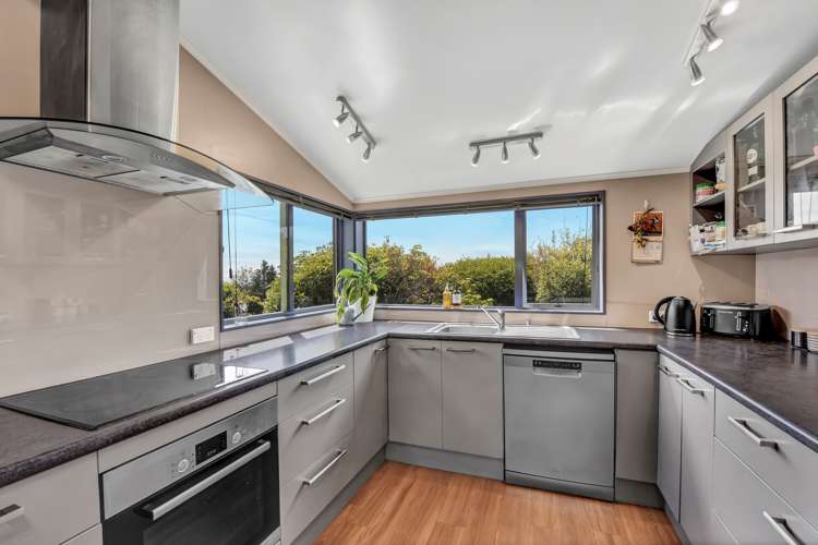 335 Old Coach Road Upper Moutere_11