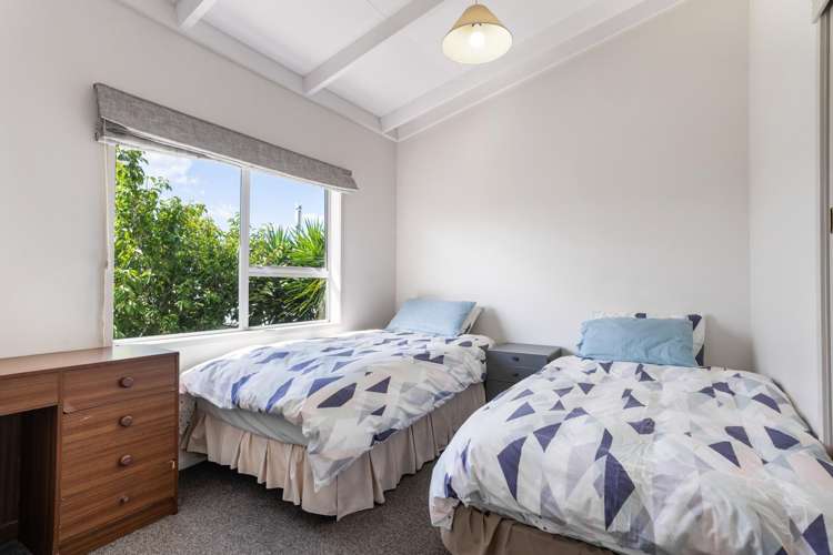 100 Charleston Avenue Whangamata_15