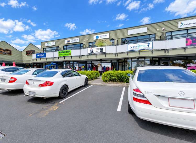 8/51 William Pickering Drive Rosedale_9