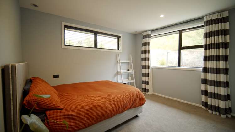 29 Kingfisher Crescent Albert Town_5