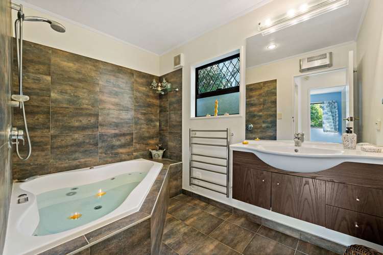 2/42a Salisbury Road Birkdale_13