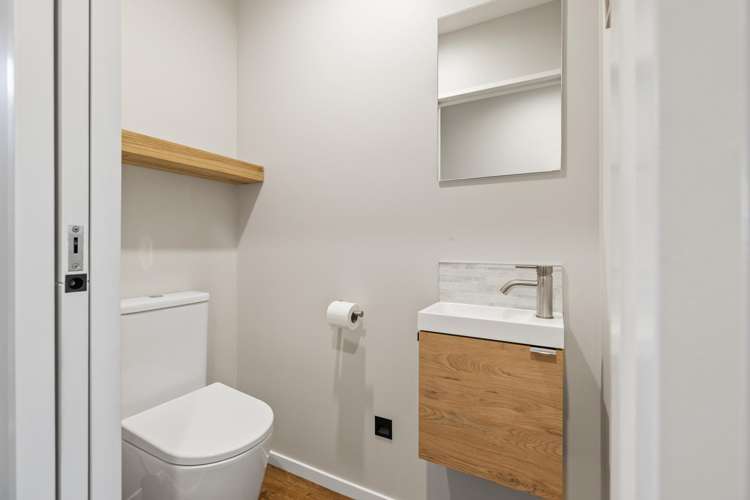 8 Ellerslie Lane Lincoln_20