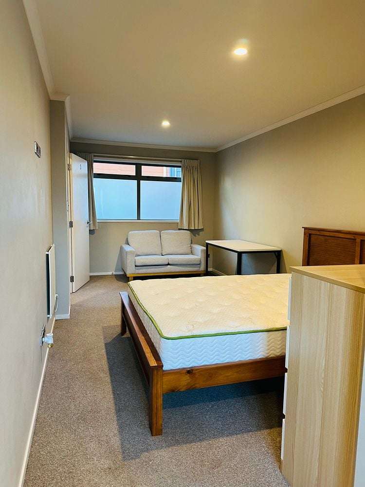 5/181 Knighton Road Hillcrest_5