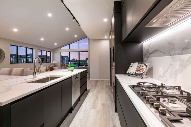 21 Spars Road Wainui_12