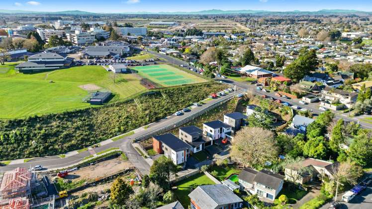 5 Oku Close Hillcrest_19