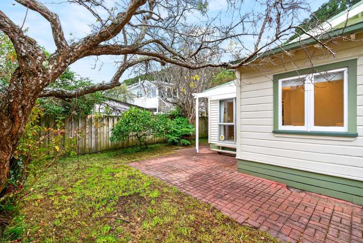 2 Ngaio Street Eastbourne_31