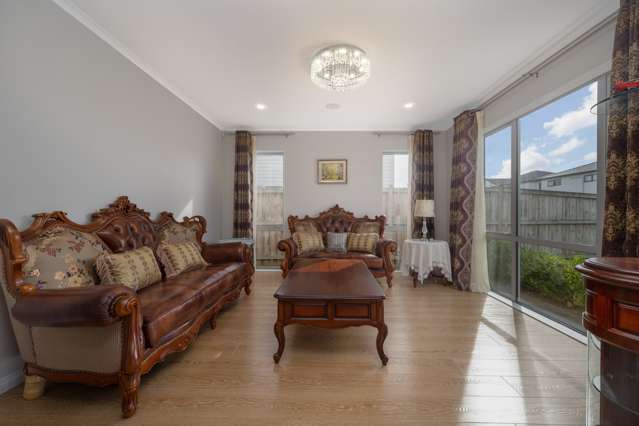 18 Quattro Avenue Flat Bush_2