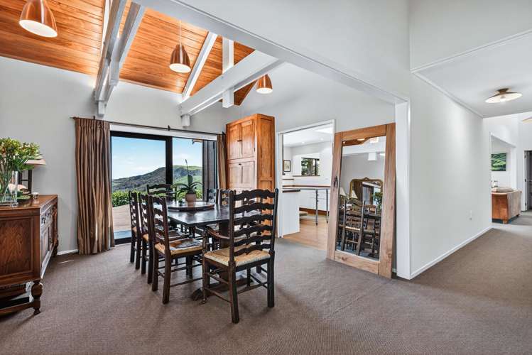 1080 Mapara Road Whakaipo Bay_12