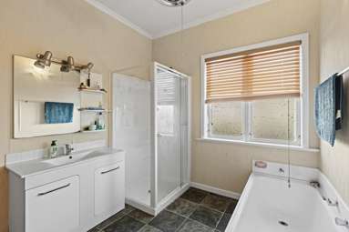 10 Ross Street_4