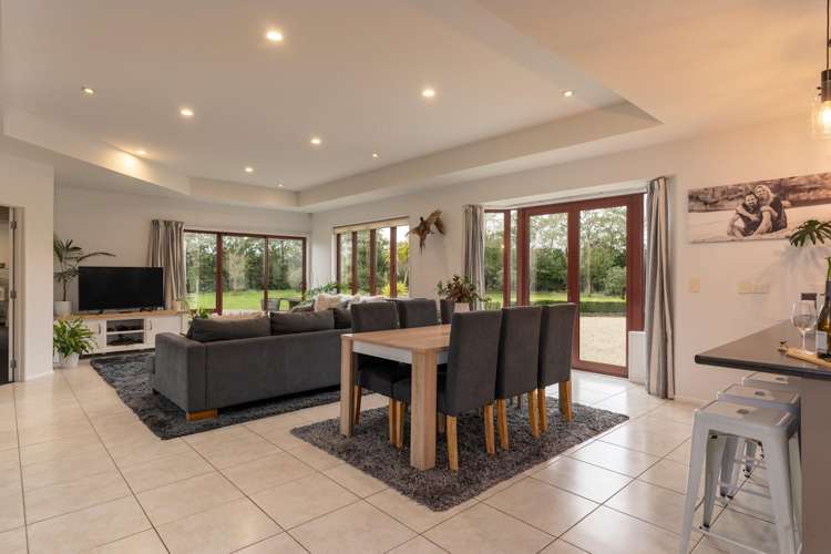 525 Burnham School Road Burnham_11