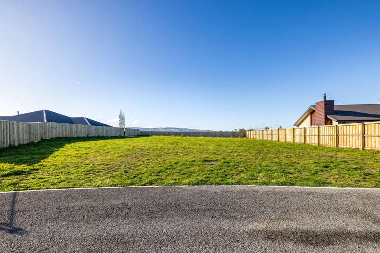 1 Frank Lane Amberley_2