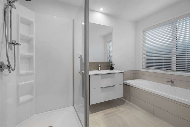 3 Manotini Way Pyes Pa_15