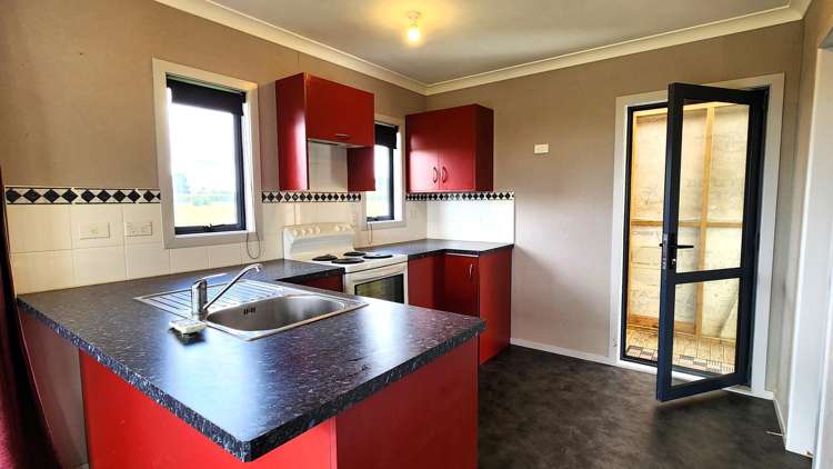 1203A Upland Road Inglewood_14