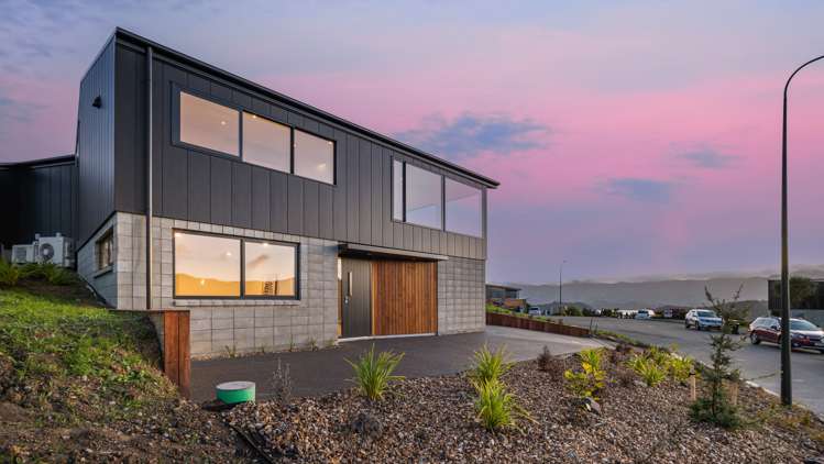 1 Euan Sarginson Place Diamond Harbour_15