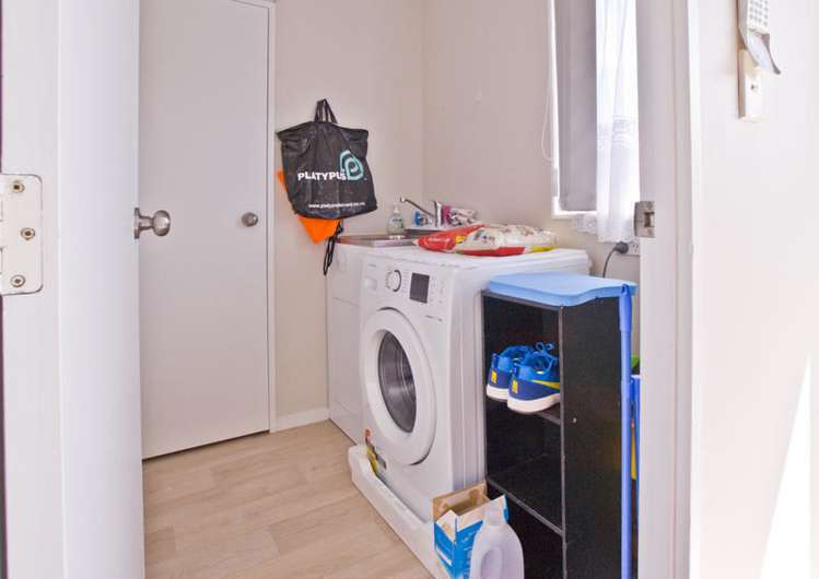 1/25 Kopara Place Clendon Park_11