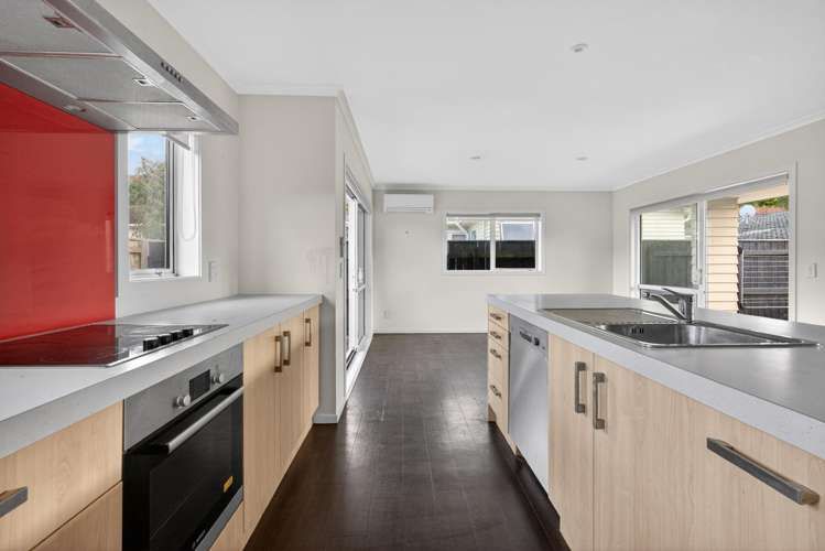 8 Davies Street_5