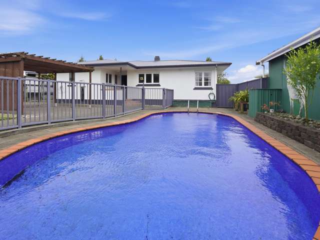 75 Hillcrest Avenue Te Awamutu_1