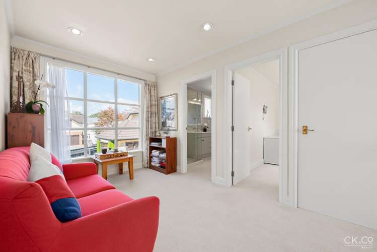4/125 Woburn Road Woburn_19