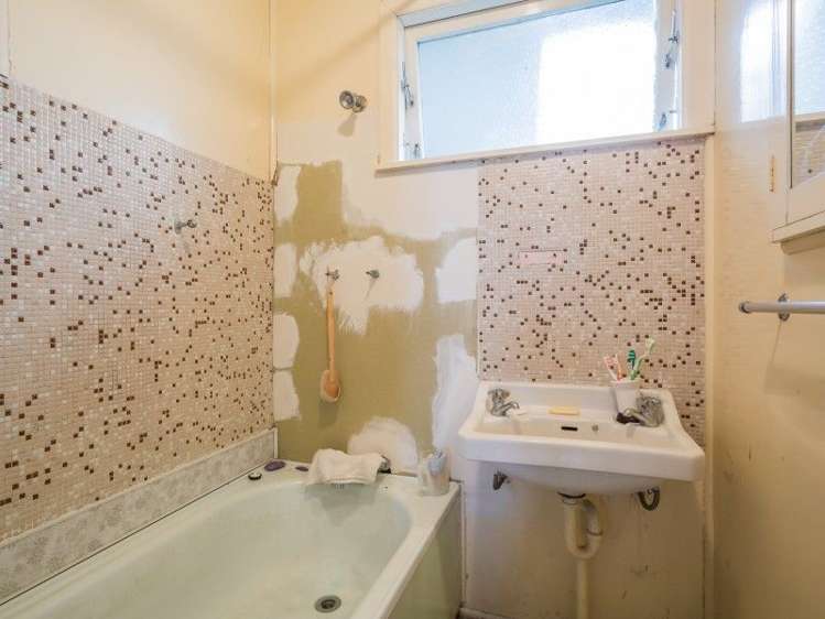 607 Huia Street Camberley_11